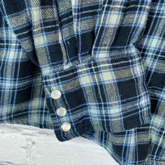 Wrangler Wrancher Vintage Blue Plaid Flannel Shirt w/ Pearl Snap Buttons size XL - Picture 5 of 10